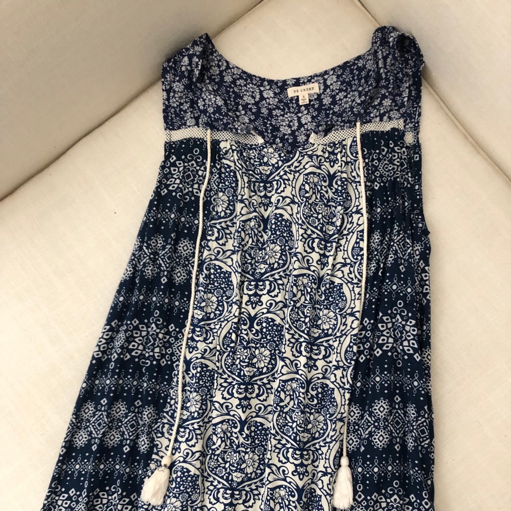 blue and white boutique shift dress small